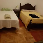Δωμάτια σε οικογενειακή κατοικία Moradia Rotunda Dos Bois