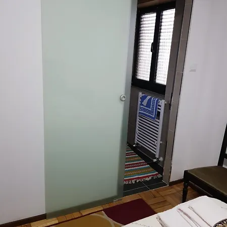 Moradia Rotunda Dos Bois * Montalegre