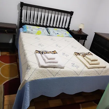 Moradia Rotunda Dos Bois