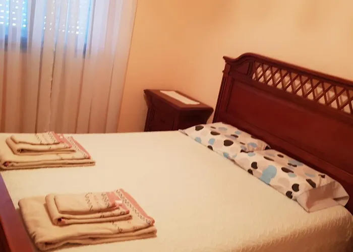 Quarto em Acomodações Particulares Moradia Rotunda Dos Bois *